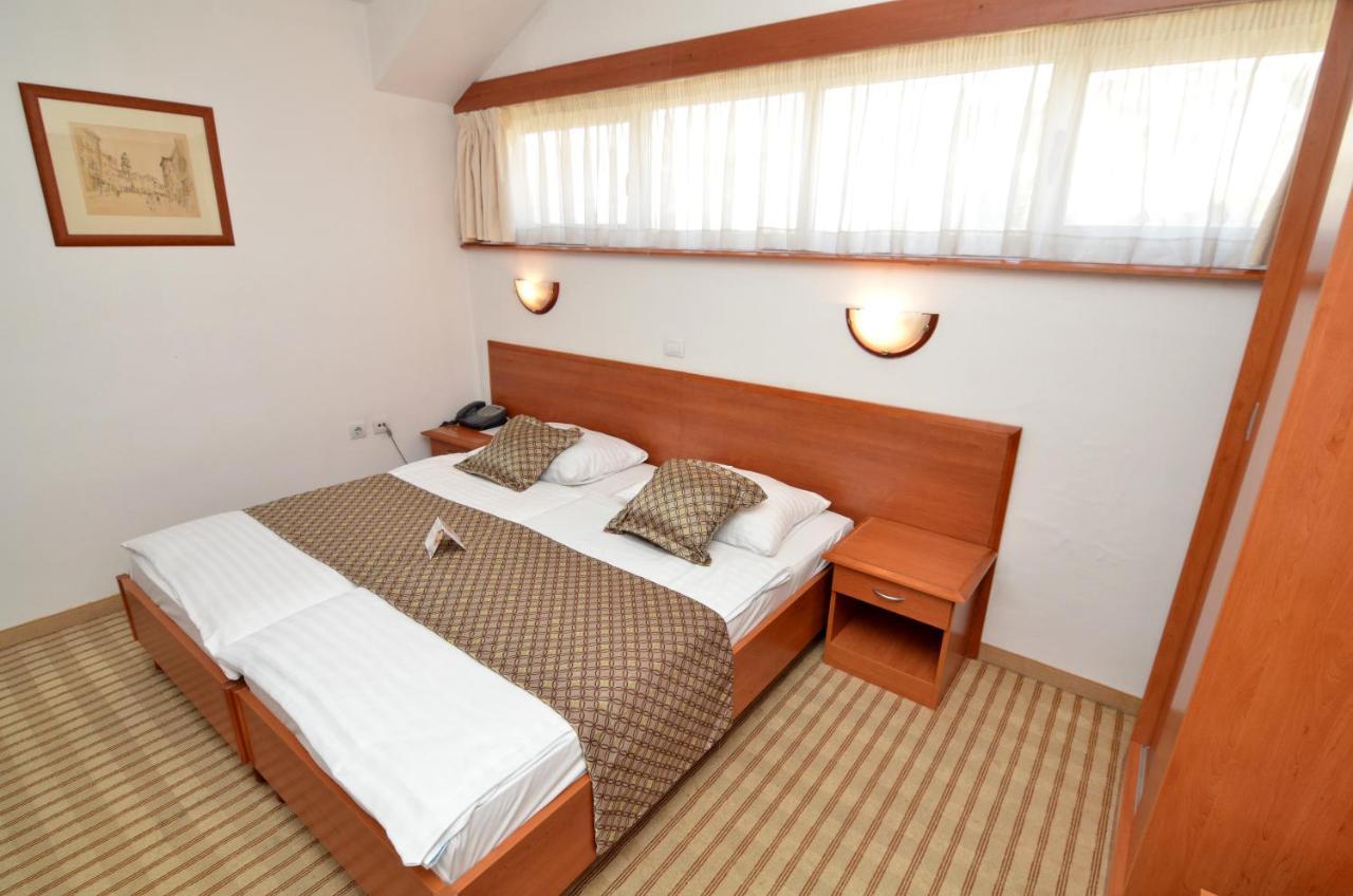 Hotel Neboder Рієка Екстер'єр фото