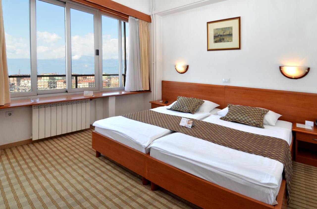 Hotel Neboder Рієка Екстер'єр фото
